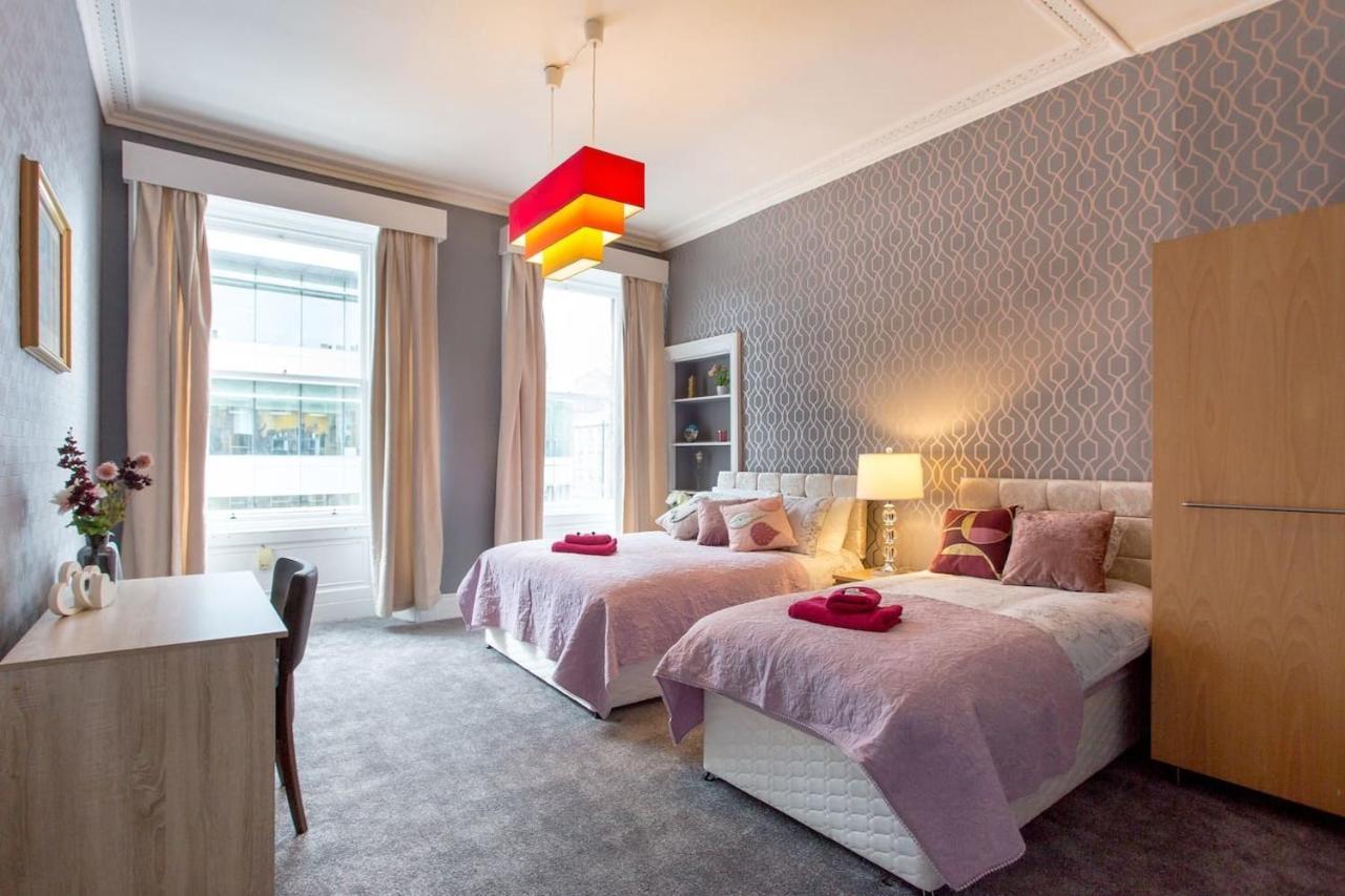 Stunning 2-Bed Apartment In Central Edinburgh Bagian luar foto
