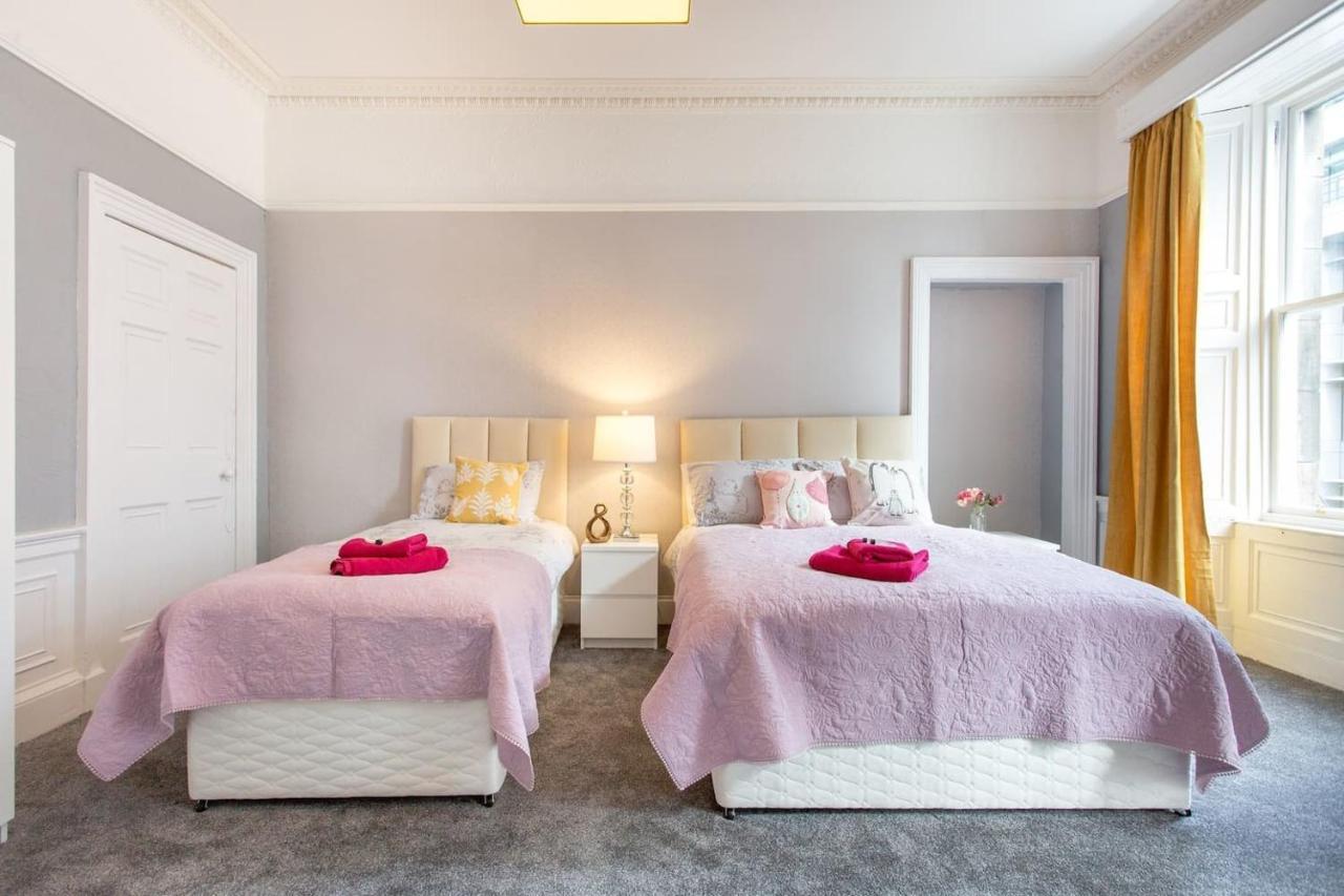 Stunning 2-Bed Apartment In Central Edinburgh Bagian luar foto