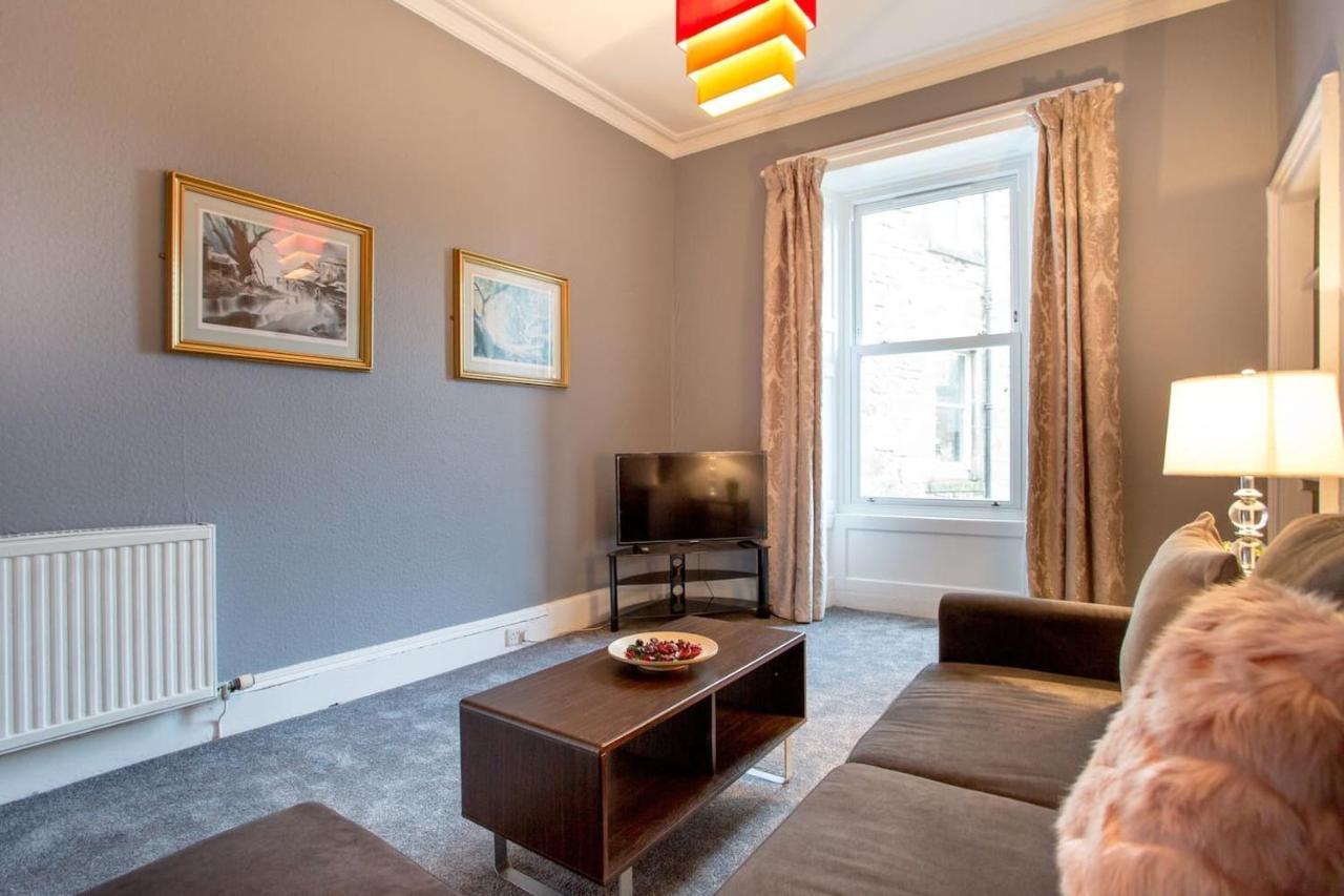 Stunning 2-Bed Apartment In Central Edinburgh Bagian luar foto