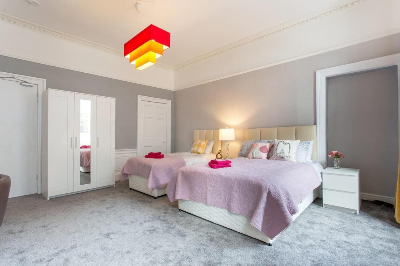 Stunning 2-Bed Apartment In Central Edinburgh Bagian luar foto