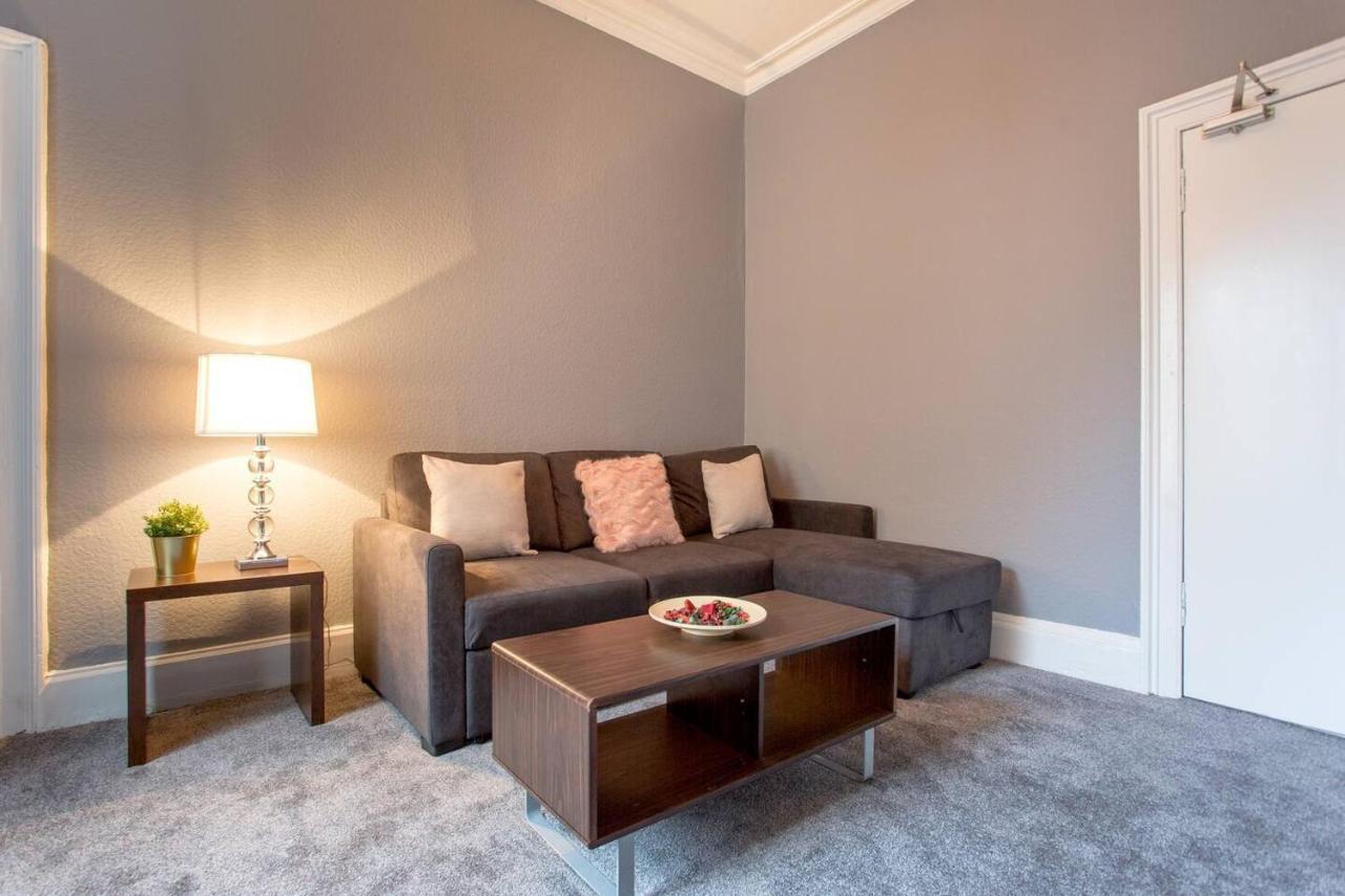 Stunning 2-Bed Apartment In Central Edinburgh Bagian luar foto